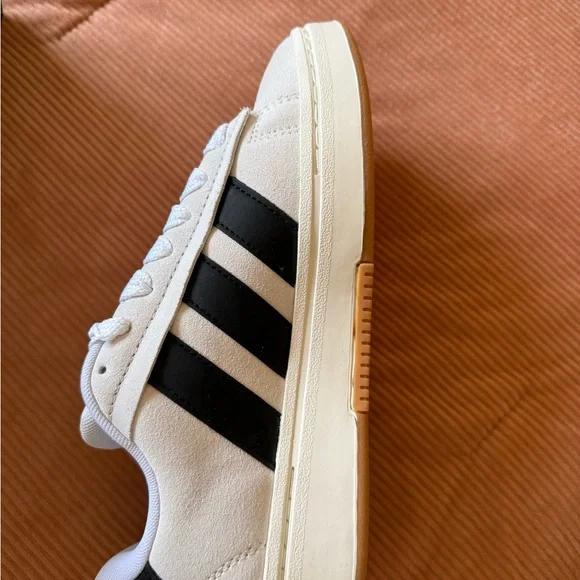 Adidas grand court alpha size 8 women’s - Picture 2 of 5